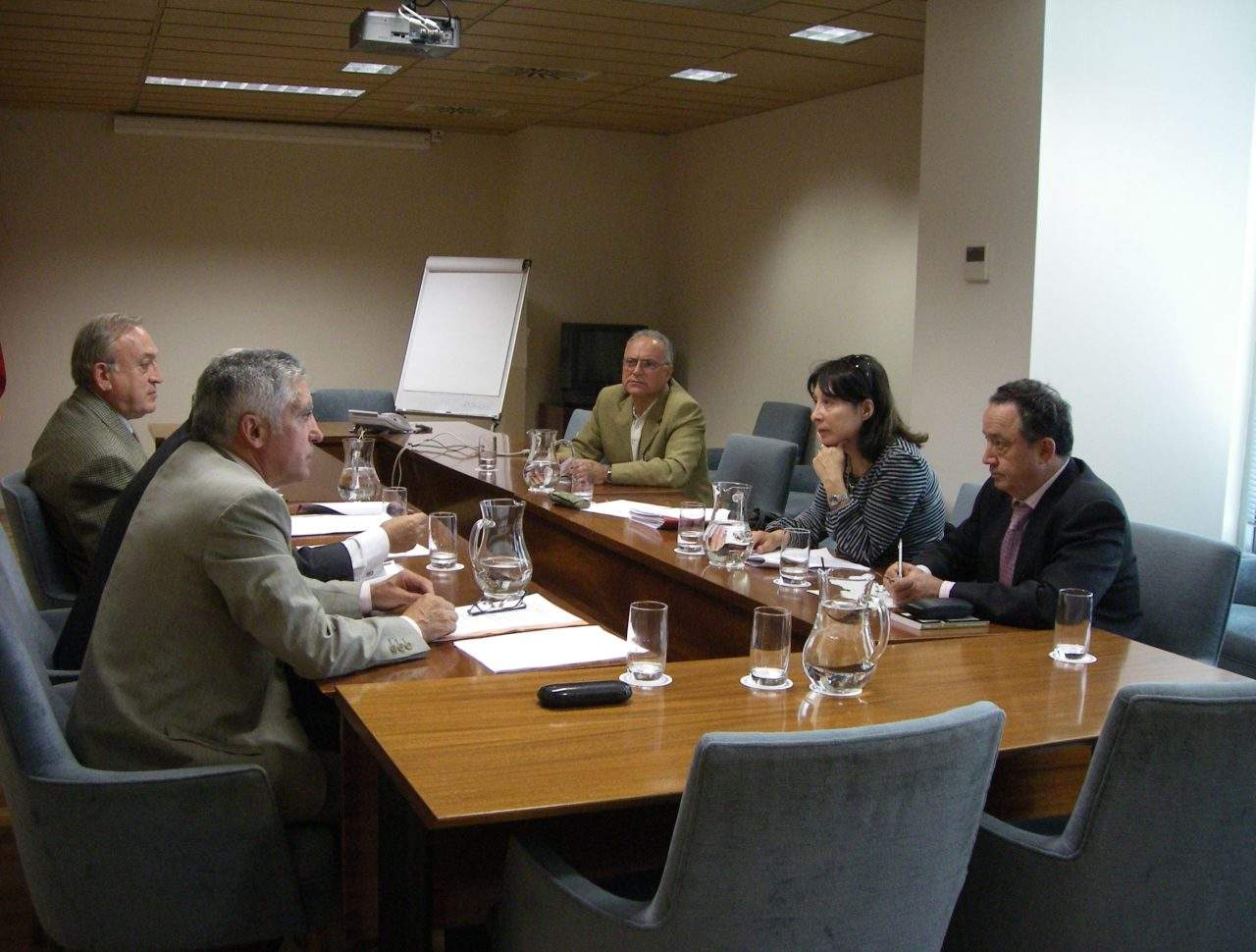 El Ministerio de Industria no descarta modificar la legislación sobre emisiones radioeléctricas
