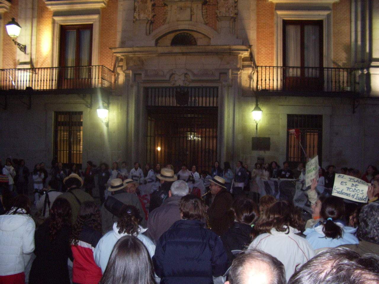 El Isabela se queda